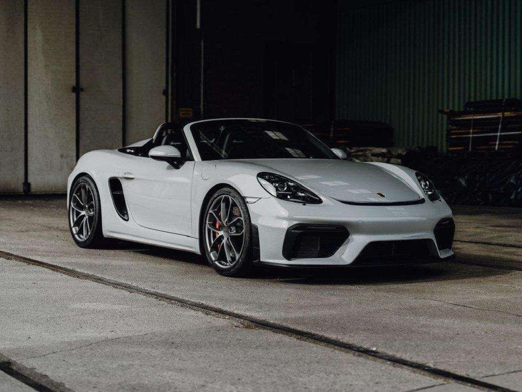 Porsche 718 