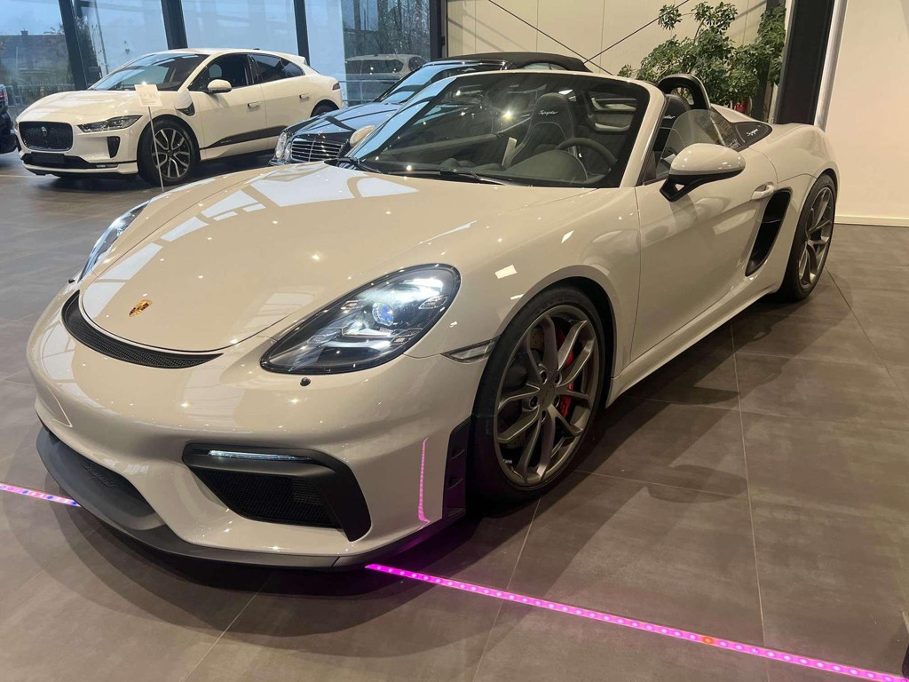Porsche 718