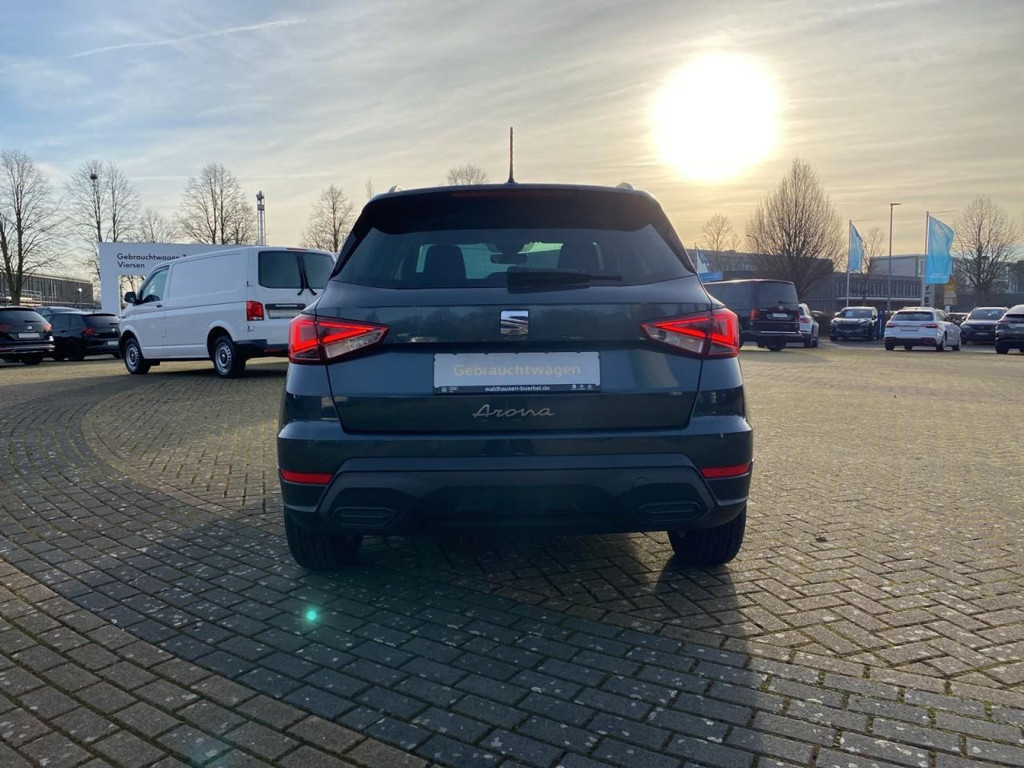 Seat Arona