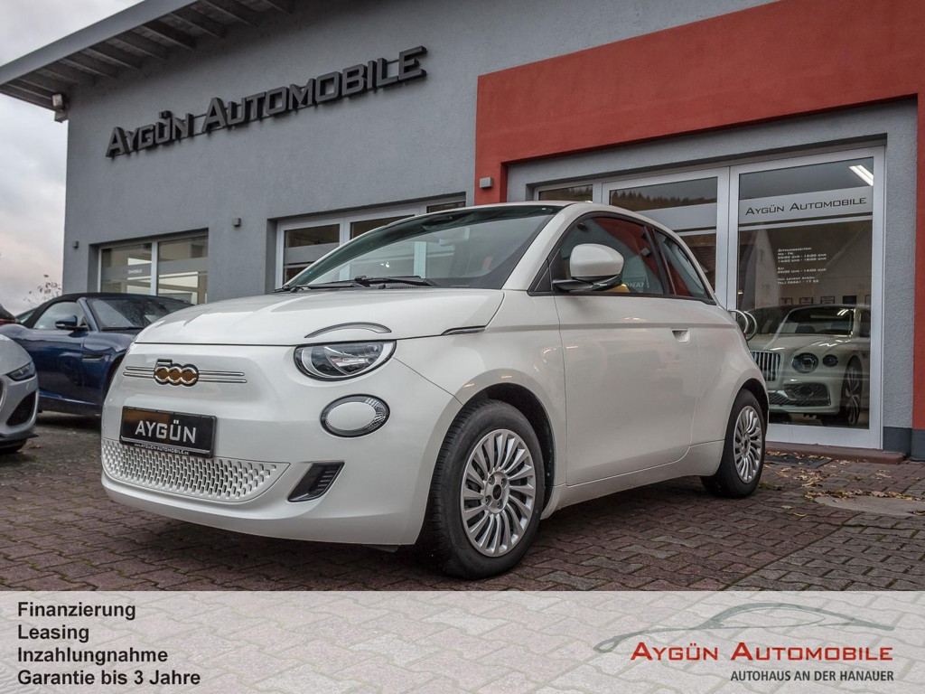 Fiat 500e *87kW*Multimedia*Apple-Carplay* 42KWH