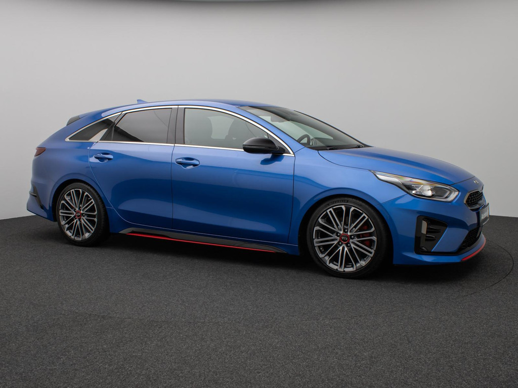 Kia ProCeed