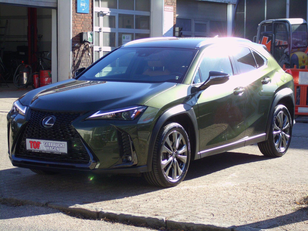 Lexus UX