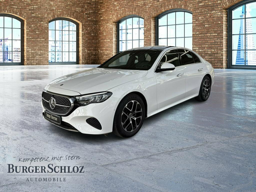 Mercedes-Benz E-Klasse E 220 4MATIC AVANTGARDE E 220 d Sedan