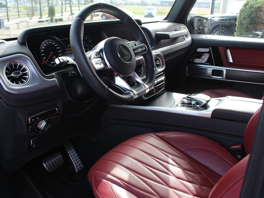 Mercedes-Benz G-Klasse