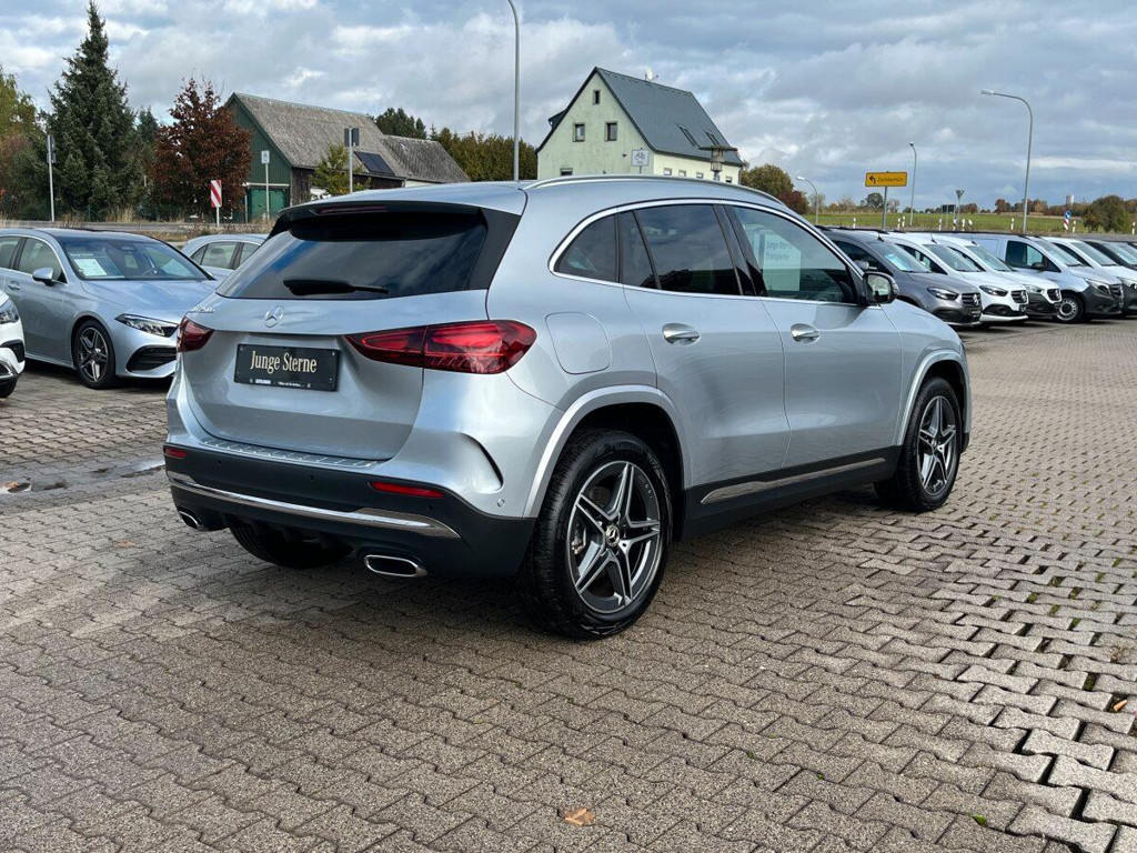 Mercedes-Benz GLA-Klasse