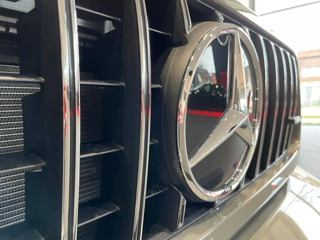 Mercedes-Benz G-Klasse