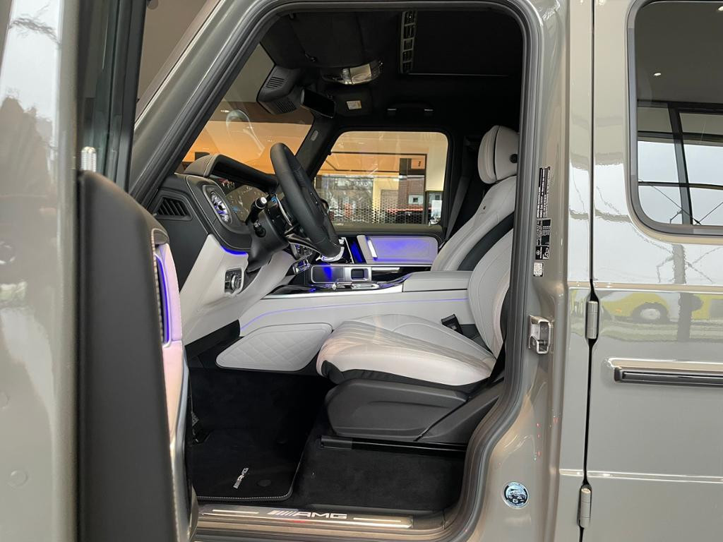 Mercedes-Benz G-Klasse