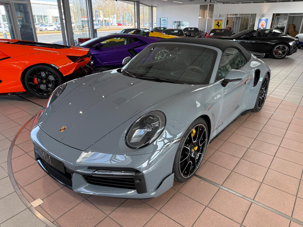 Porsche 992