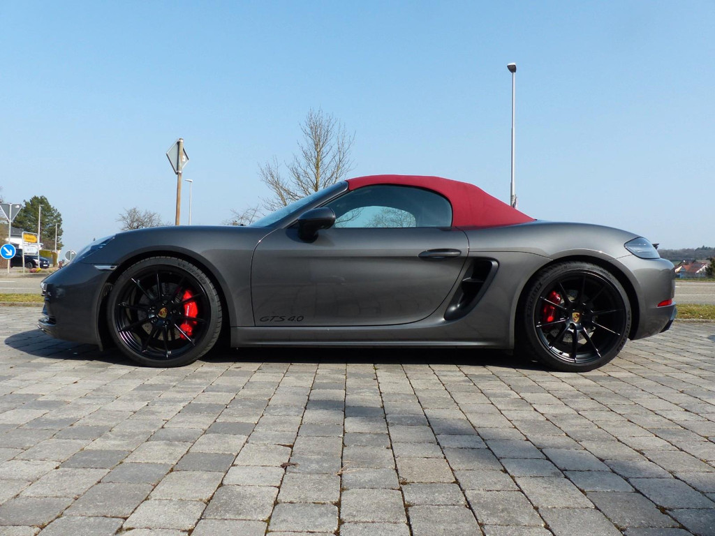 Porsche Boxster 718