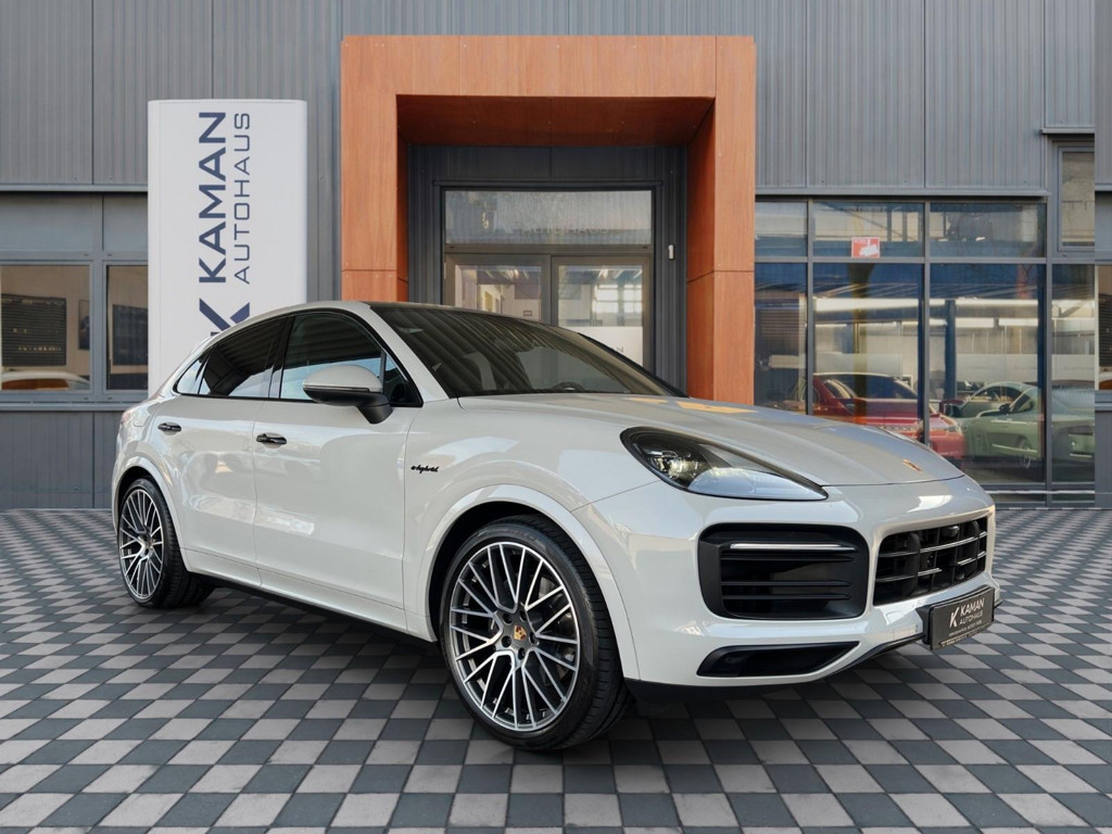 Porsche Cayenne Coupé Platinum Edition
