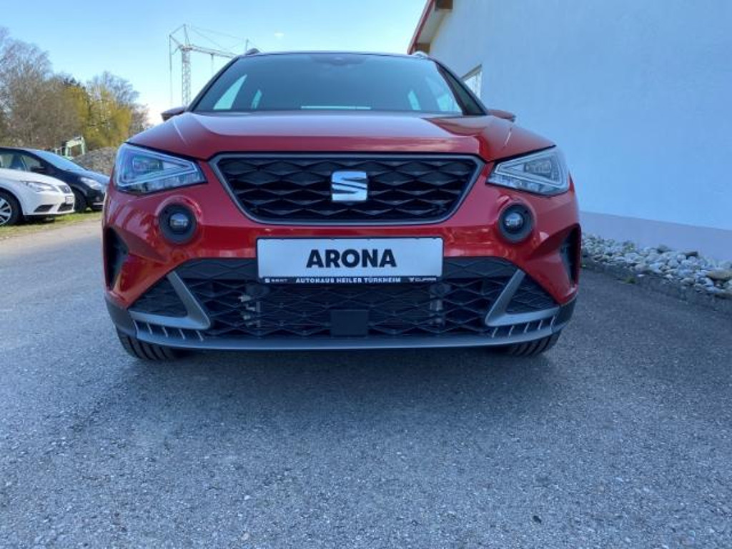 Seat Arona