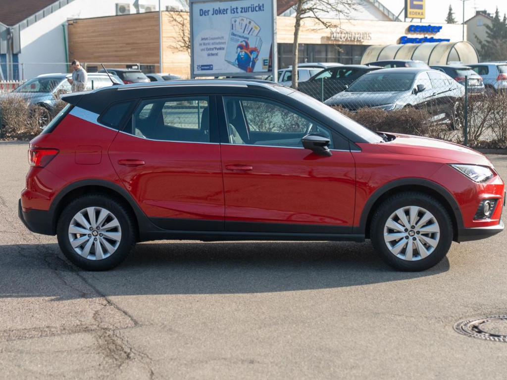 Seat Arona