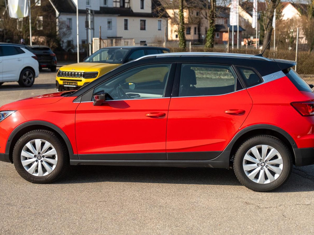 Seat Arona