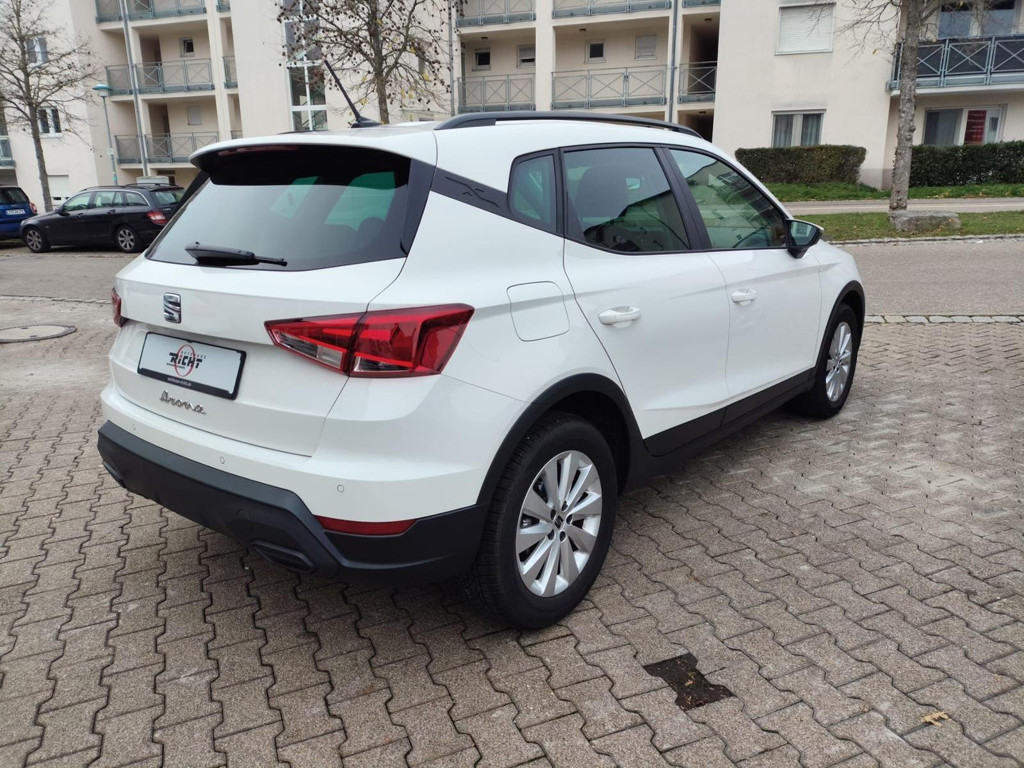 Seat Arona