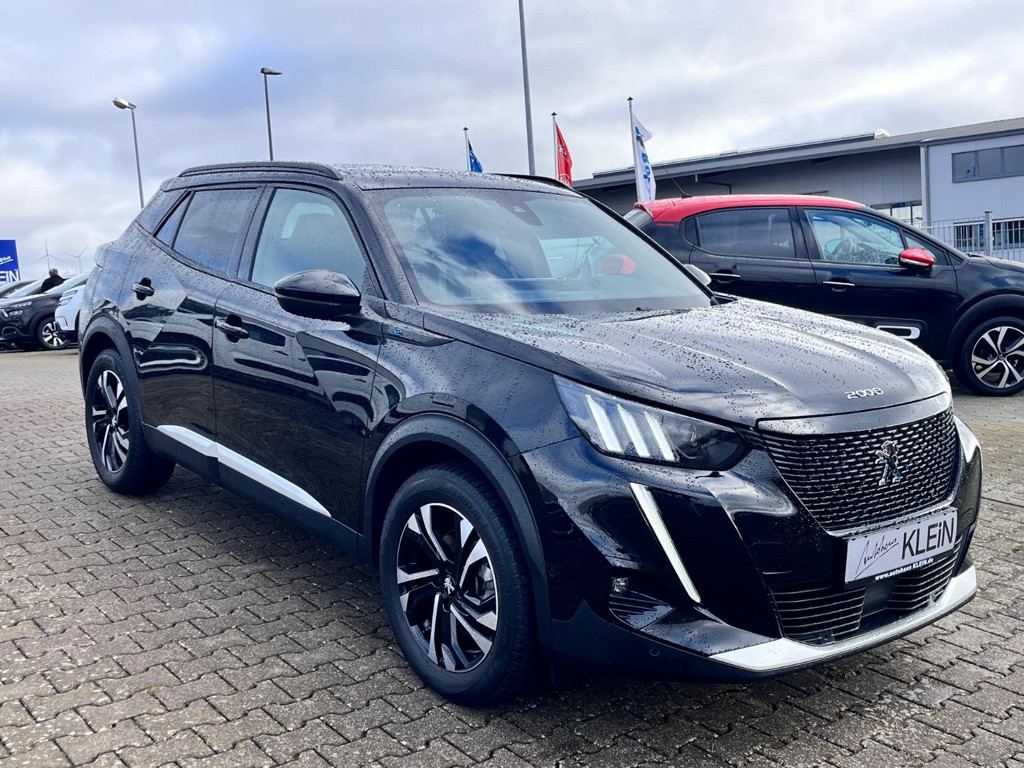 Peugeot e-2008
