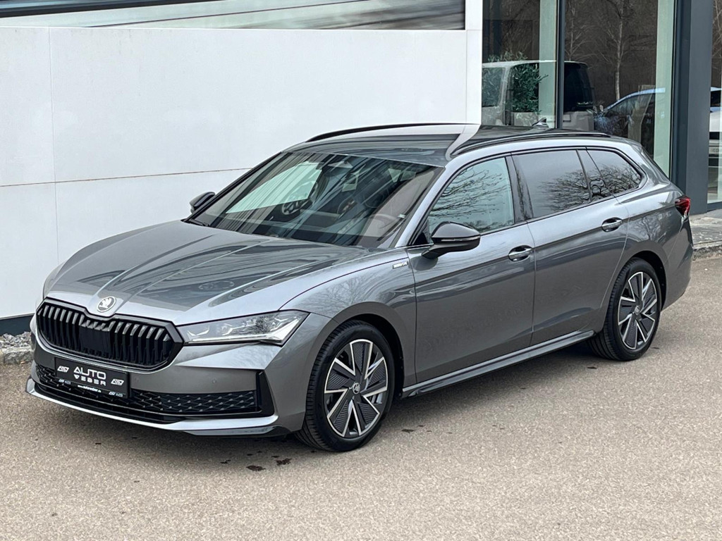 Skoda Superb Combi 4x4 Sportline 2.0 TDI