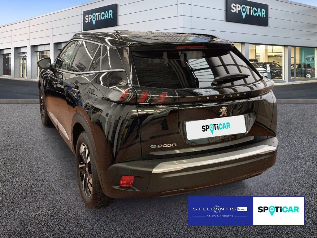 Peugeot e-2008