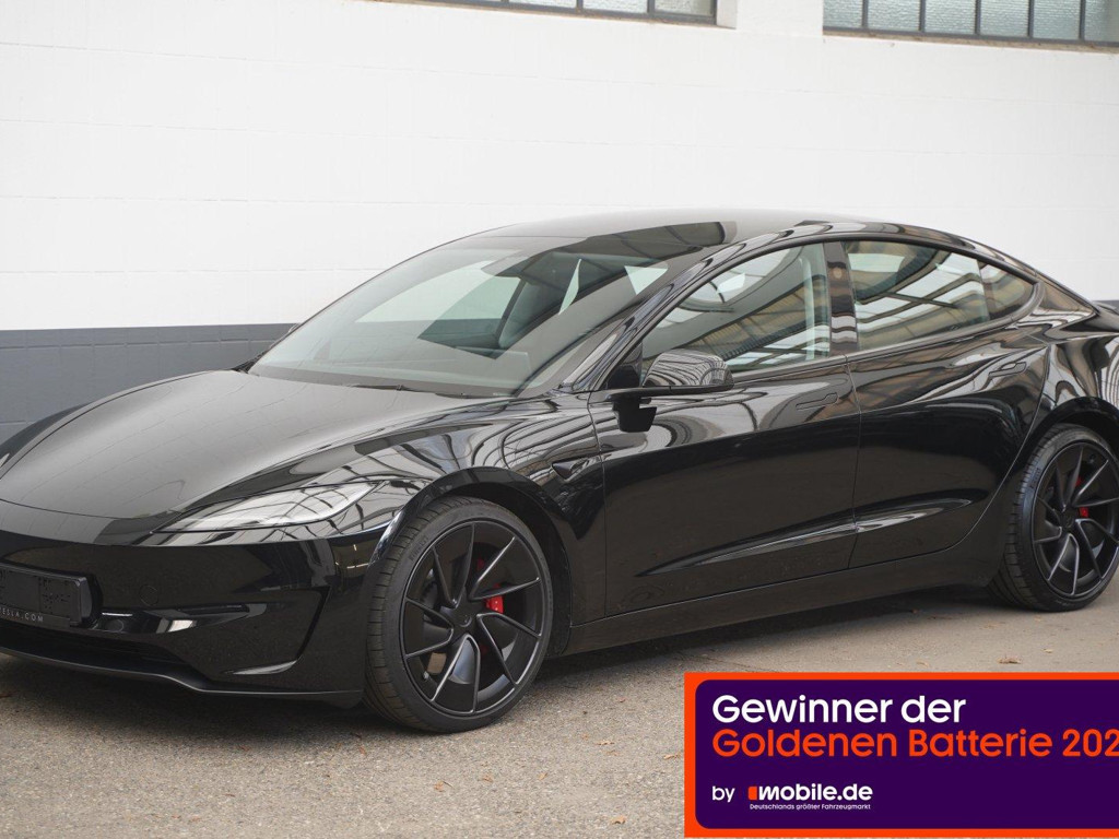 Tesla Model 3 Performance