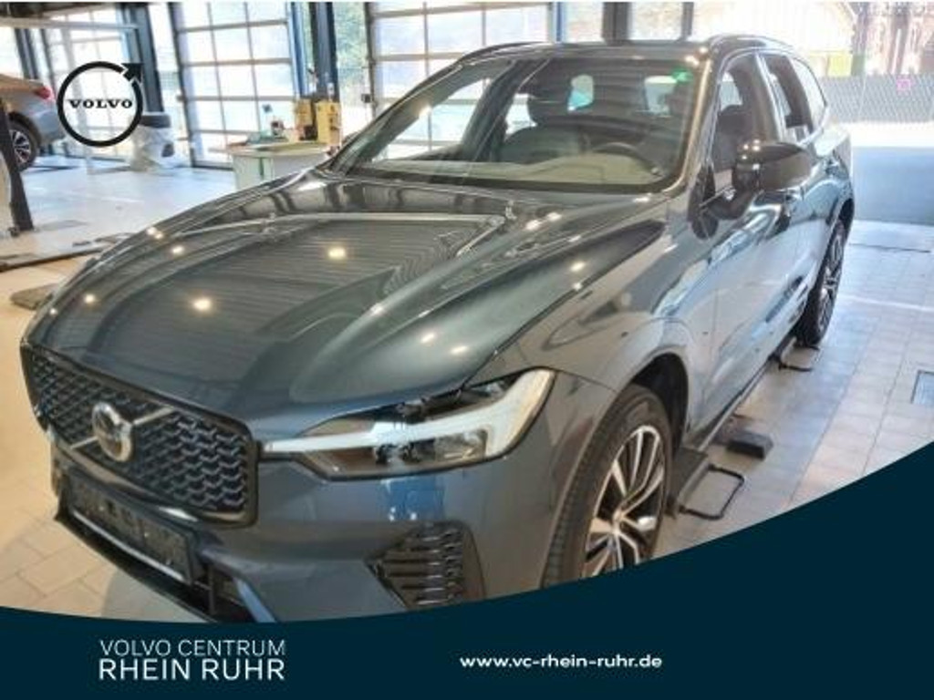 Volvo XC60 AWD Plus Dark