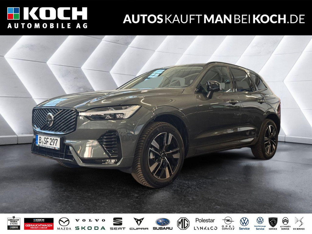 Volvo XC60 AWD Plus Dark