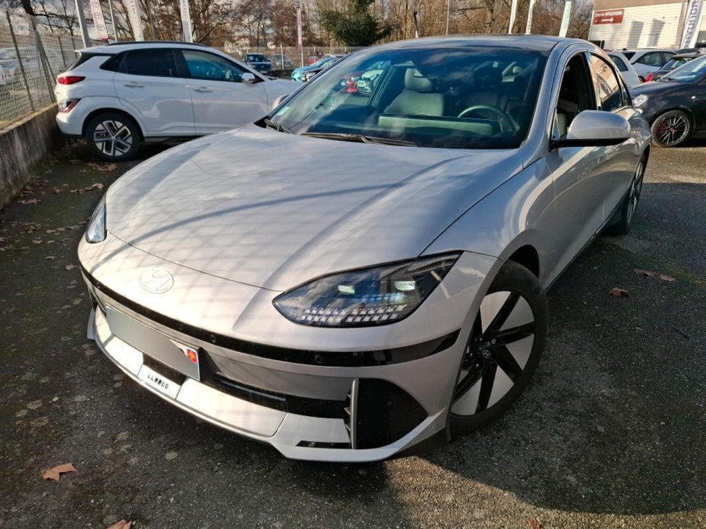 Hyundai IONIQ 6 Creative Elektro 77,4 kWh WÄRMEP+ACC+LED