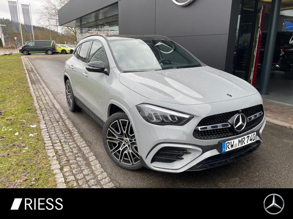 Mercedes-Benz GLA-Klasse GLA 200 ACC AHK AUT Kam. KlimaA LED LM PDC Pano