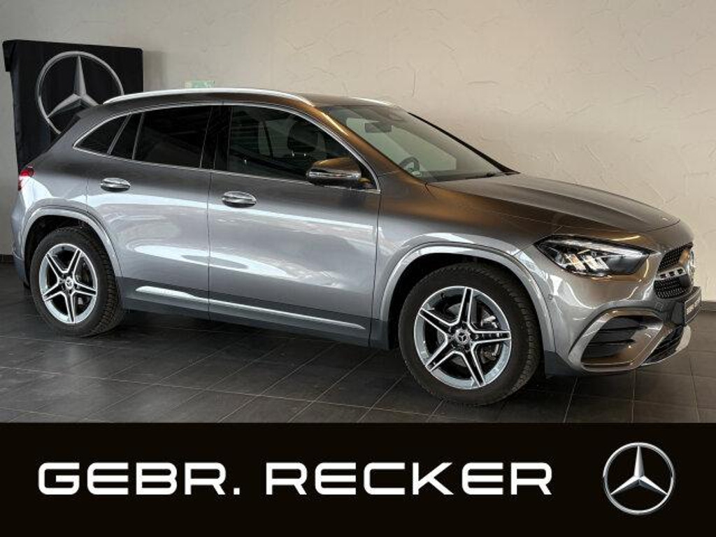 Mercedes-Benz GLA-Klasse GLA 200 AMG Line