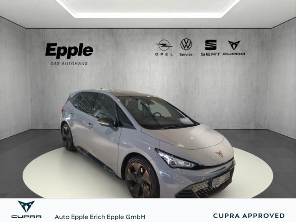 Cupra Born HUD Digitales Cockpit Massagesitze LED 2-Zo