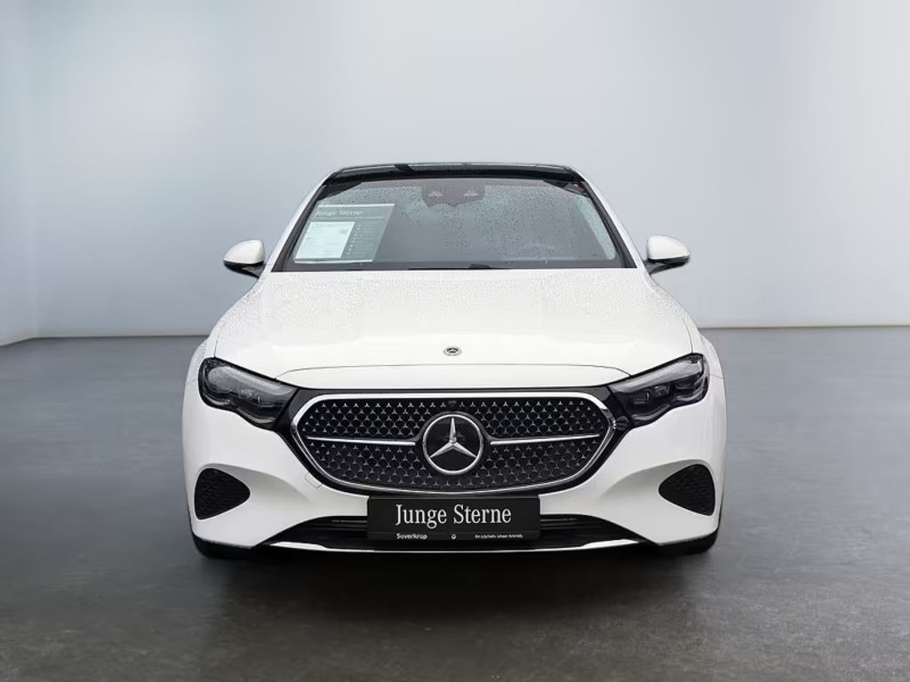 Mercedes-Benz E-Klasse E 400 4MATIC AVANTGARDE Sedan
