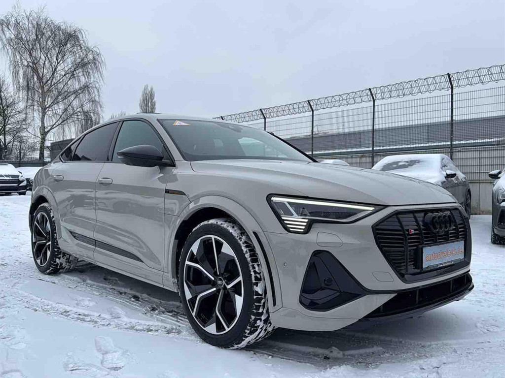 Audi e-tron