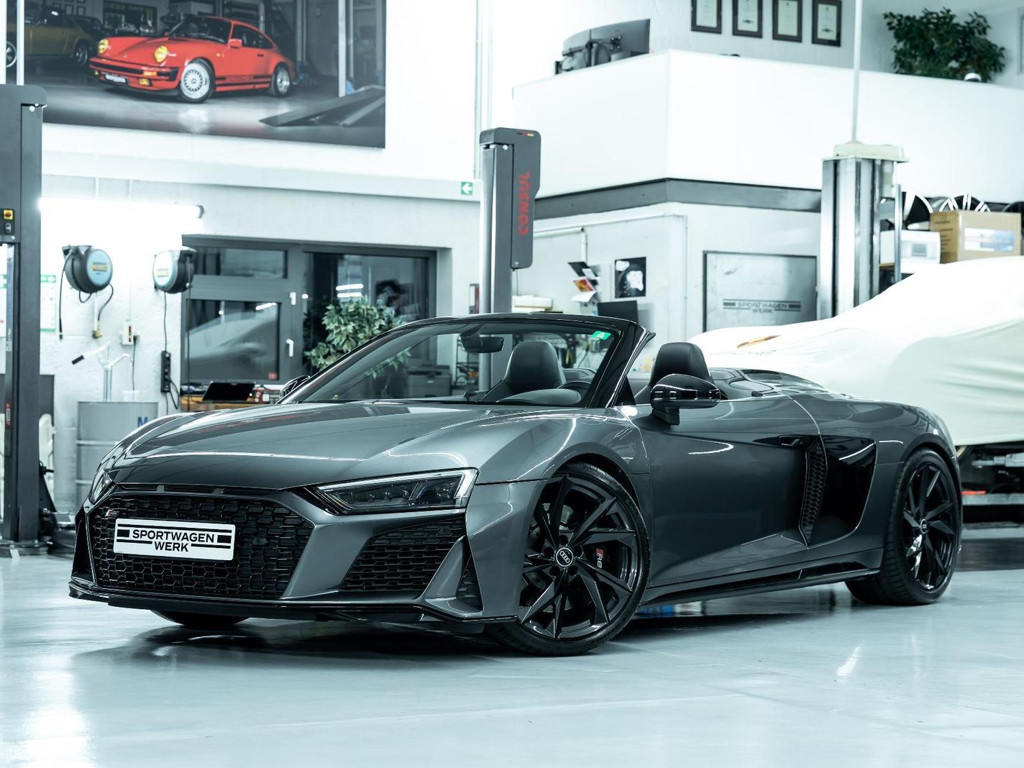 Audi R8 Quattro 5.2 FSI
