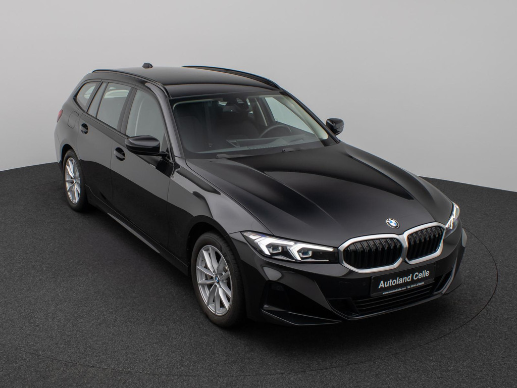 BMW 3 Serie 330 xDrive 330i