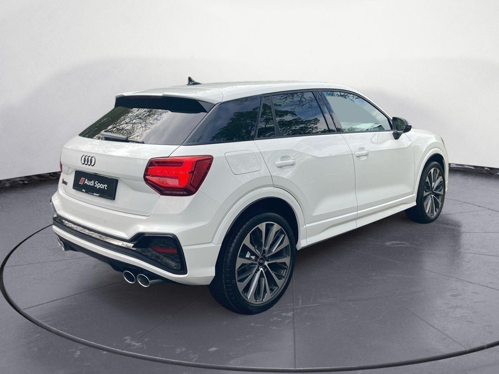 Audi SQ2