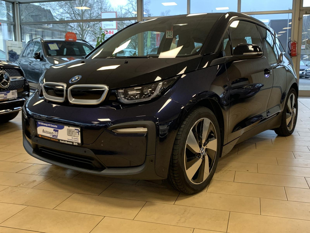 BMW i3 Sedan