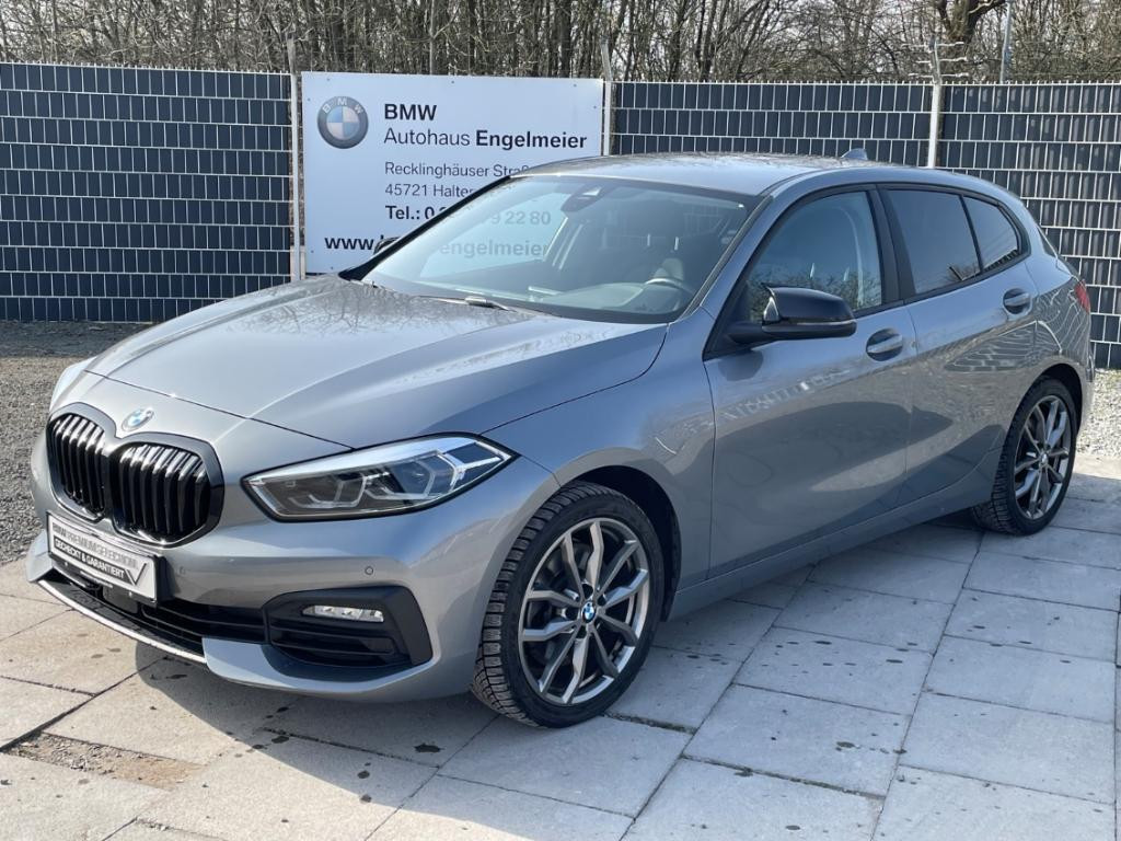 BMW 1 Serie 120 xDrive Sedan 120d