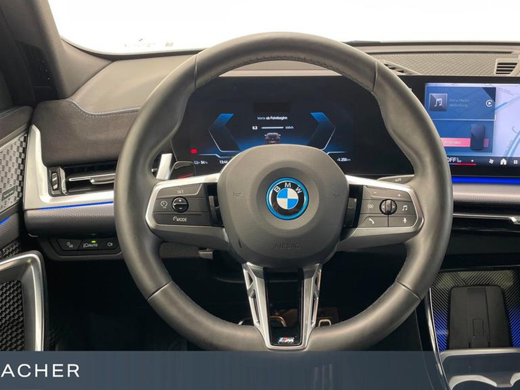 BMW iX2