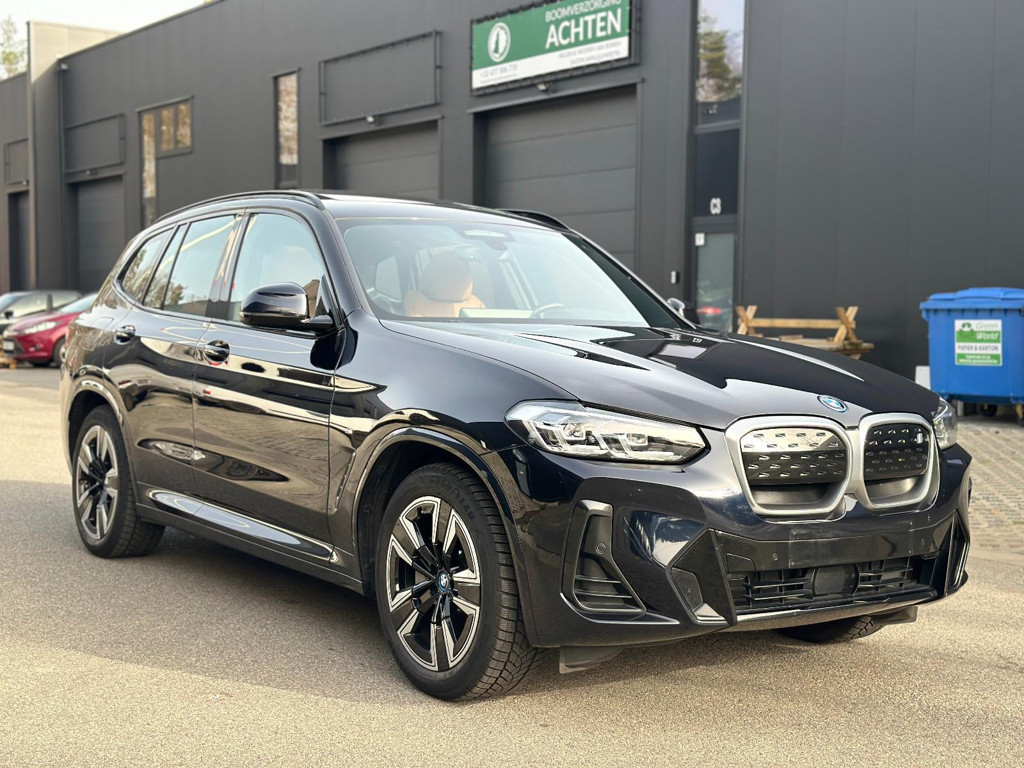 BMW iX3 M-Sport iX3