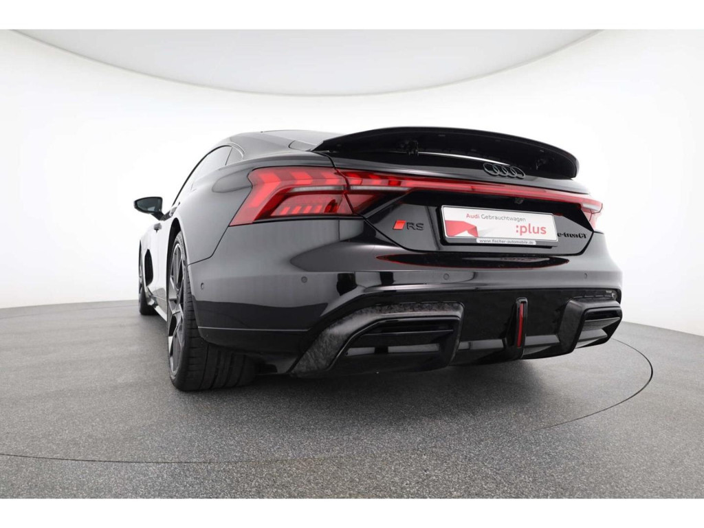 Audi RS e-tron GT