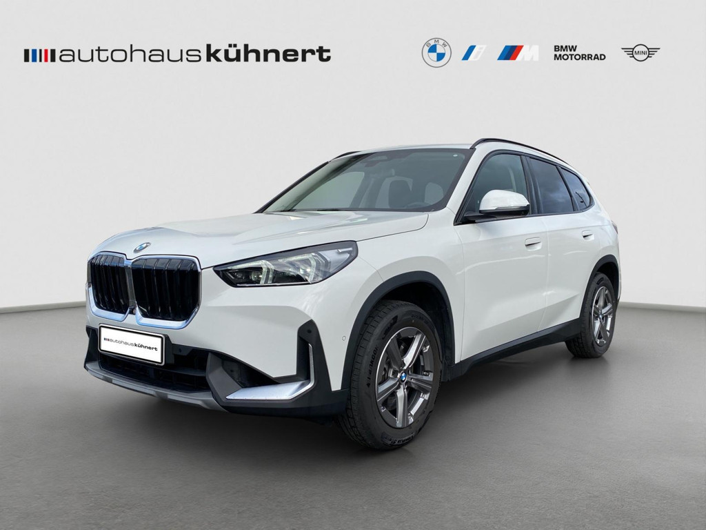 BMW X1 xDrive23i DrvAssPlus 360° AHK HUD DAB