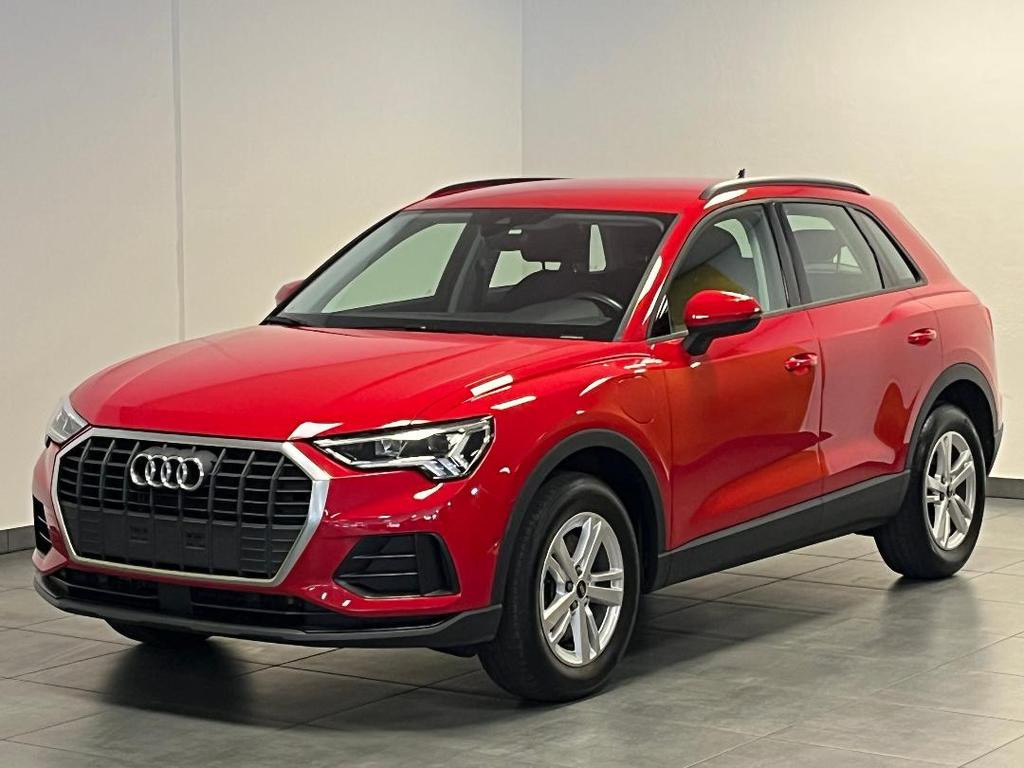 Audi Q3 S-Tronic Hybride