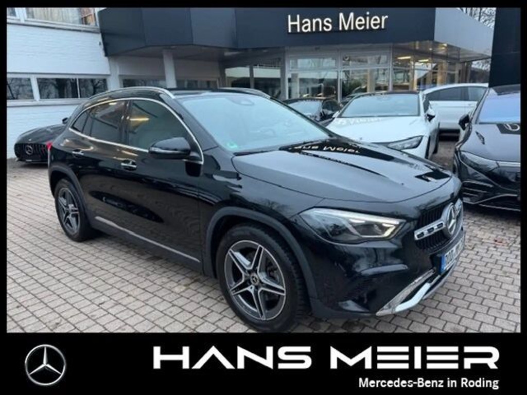 Mercedes-Benz GLA-Klasse GLA 220 4MATIC AMG Line Progressive GLA 220 d