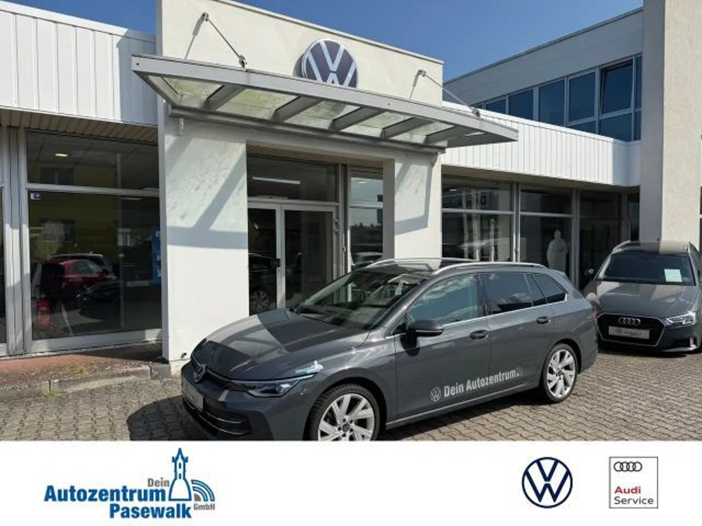 Volkswagen Golf DSG Style Variant