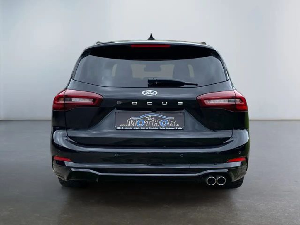Ford Focus EcoBoost Wagon ST Line