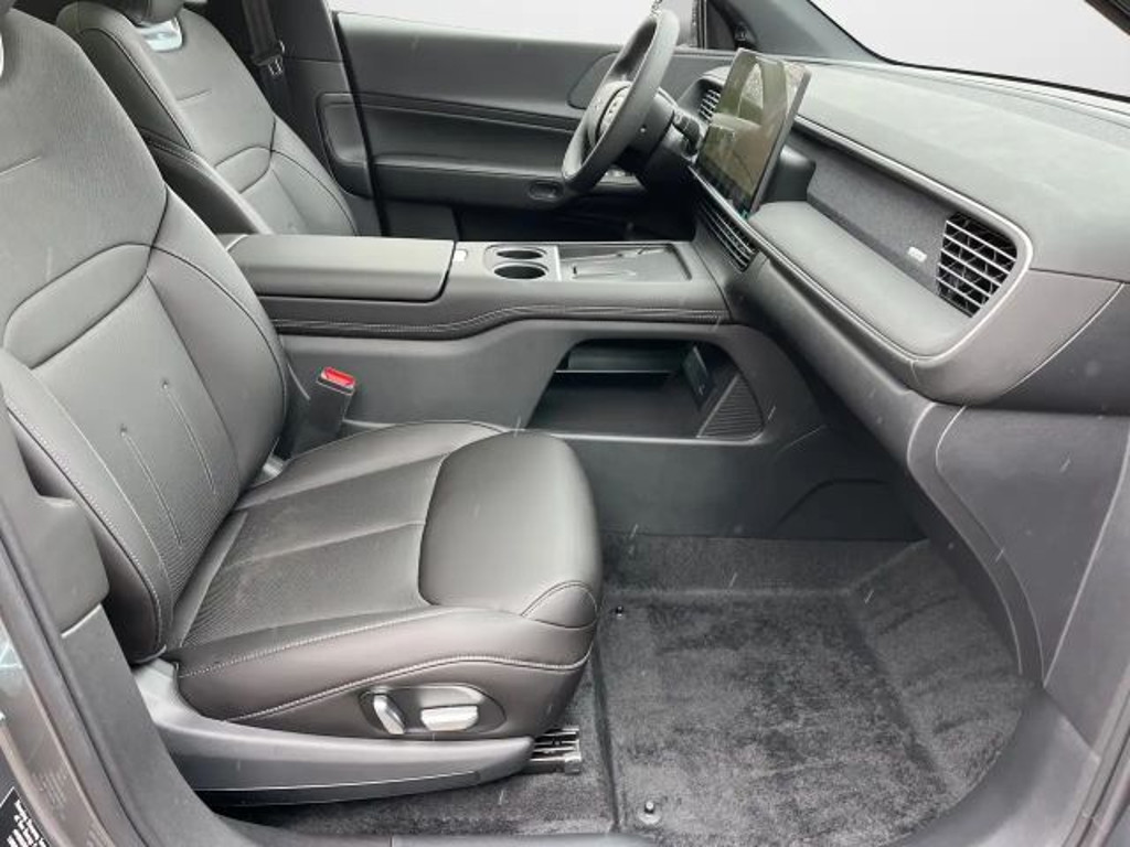 Xpeng G6