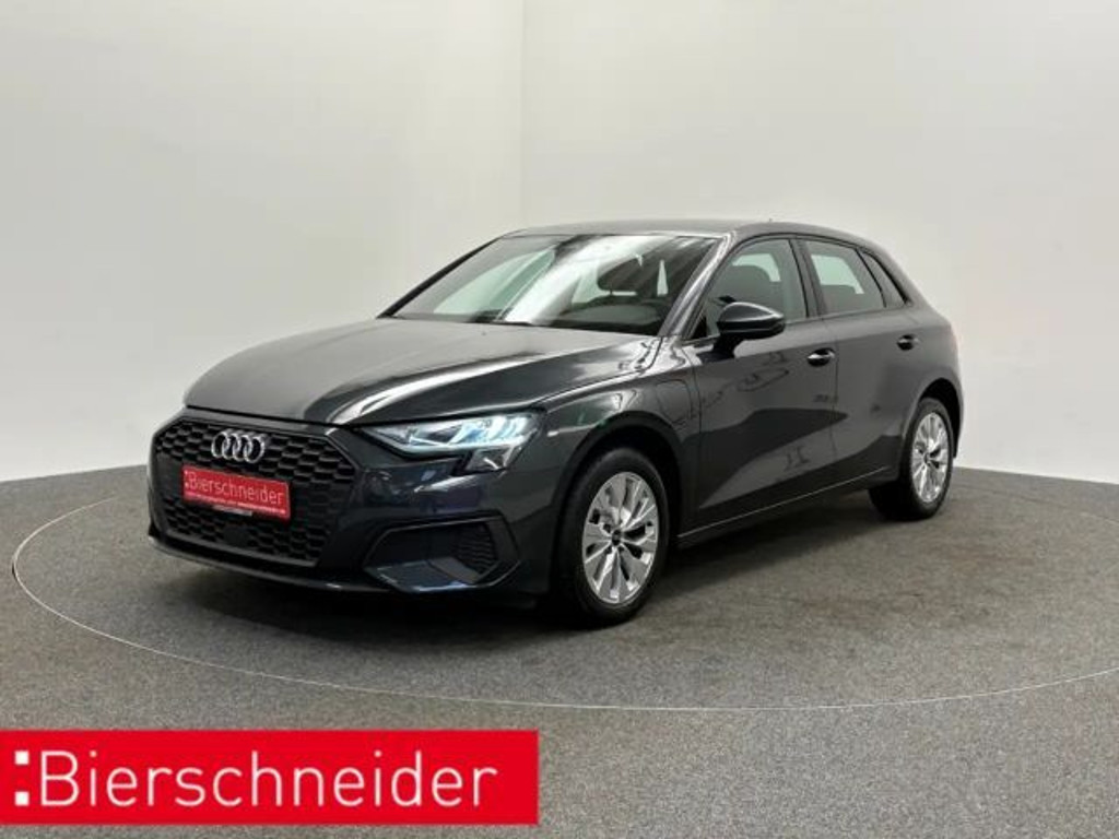 Audi A3 Sportback Sedan S-Tronic Hybride 40 TFSI