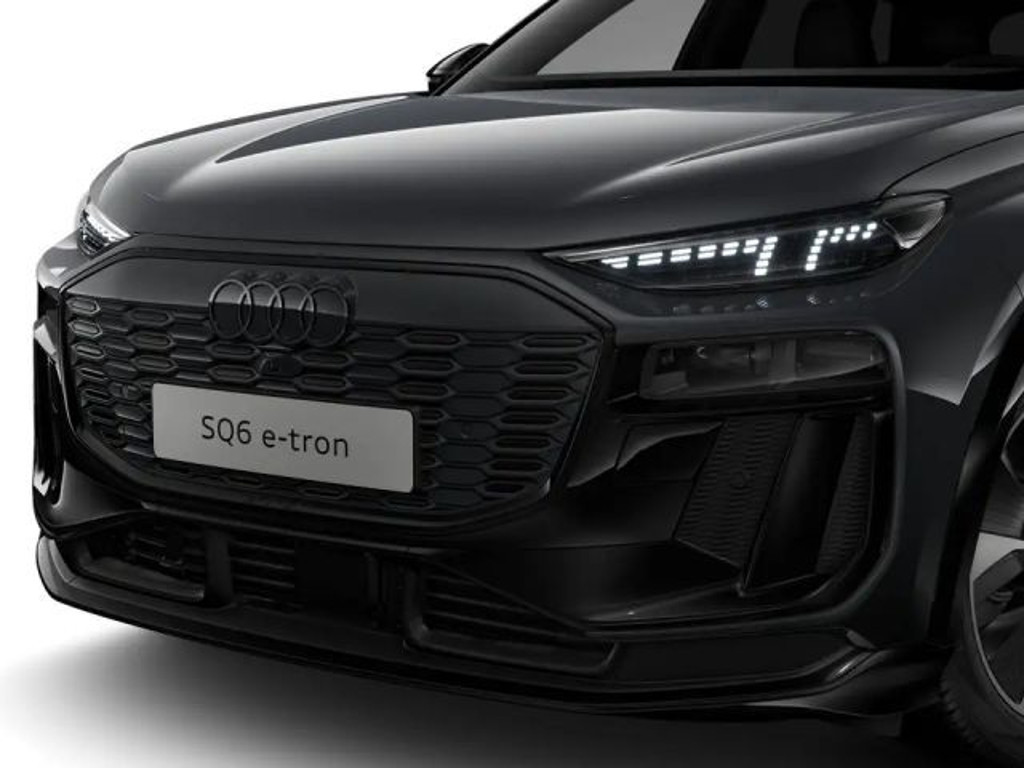 Audi SQ6 e-tron