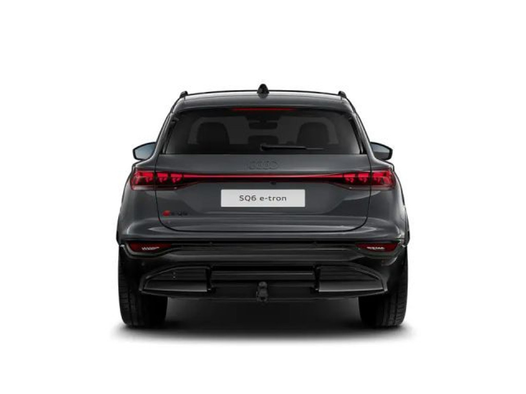 Audi SQ6 e-tron