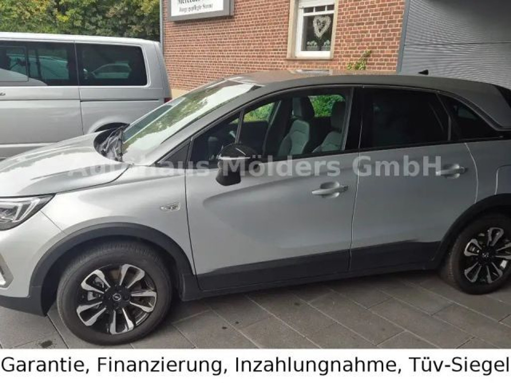 Opel Crossland X