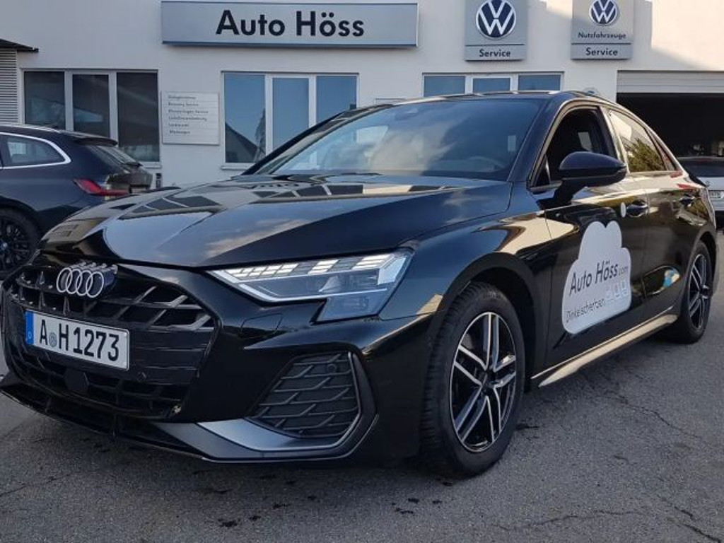 Audi A3 Sedan S-Line 35 TFSI