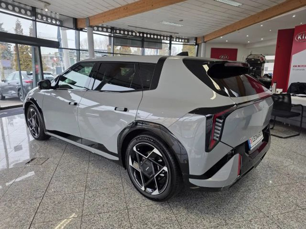 Kia EV4